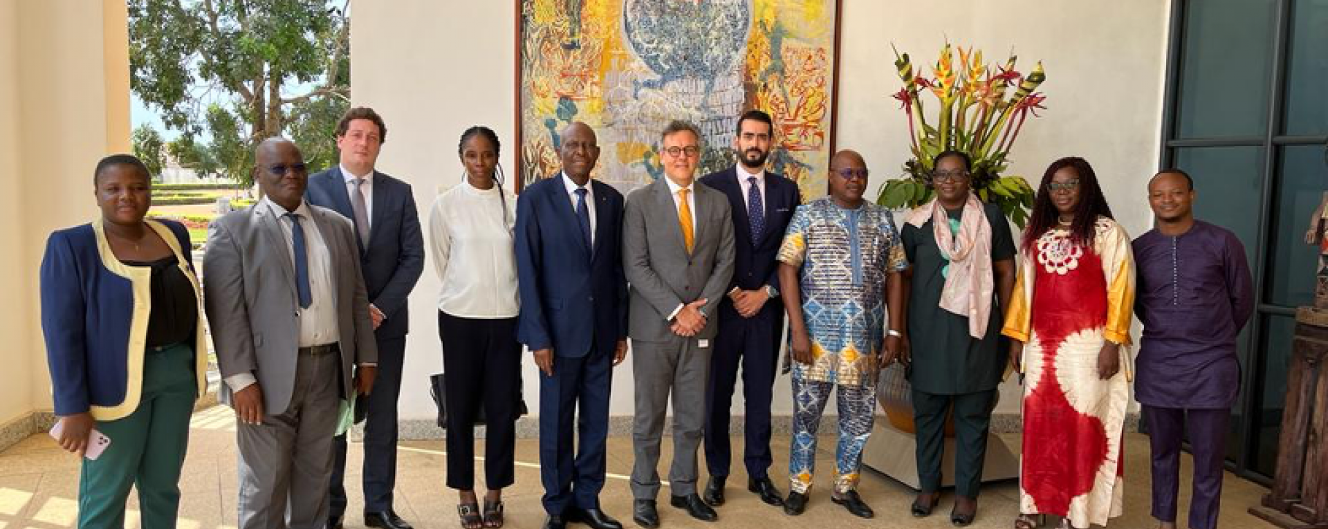 Government officials and PMT at launch