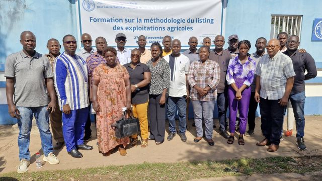 Government officials and 50x2030 team